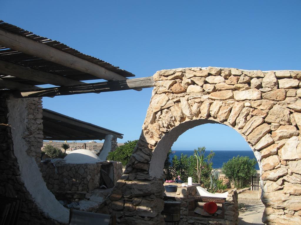 Apartamento I Dammusi Di Pippo Lampedusa Habitación foto