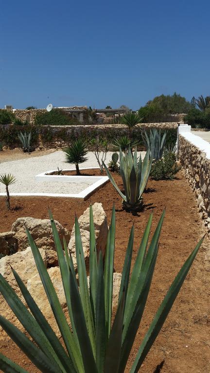 Apartamento I Dammusi Di Pippo Lampedusa Exterior foto