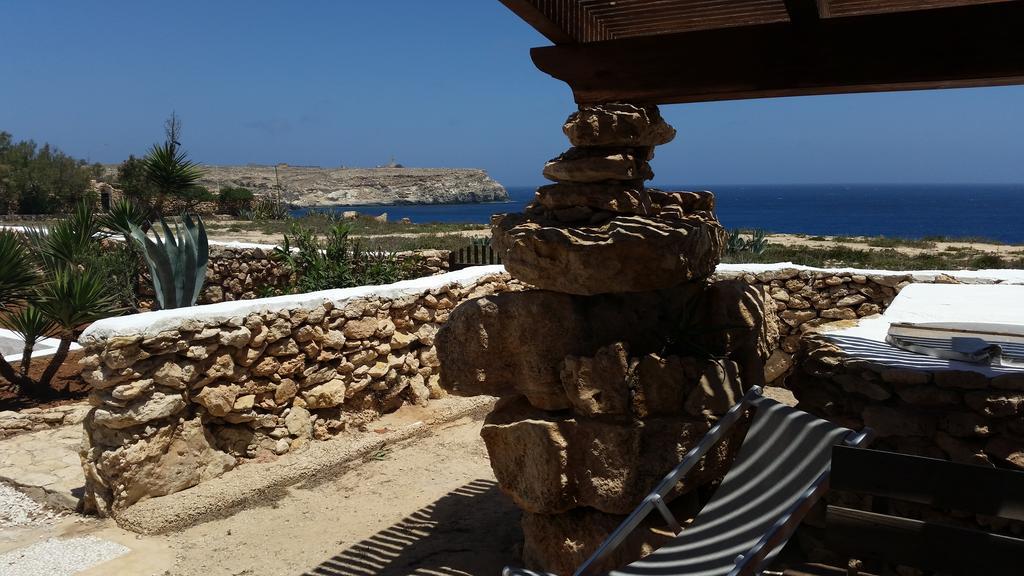 Apartamento I Dammusi Di Pippo Lampedusa Exterior foto